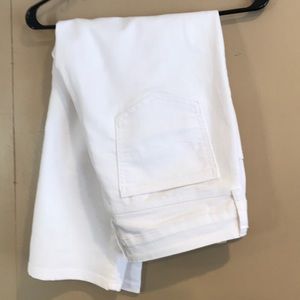 St. John’s Bay capris